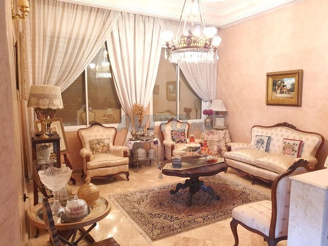 Salon victorien de luxe à vendre