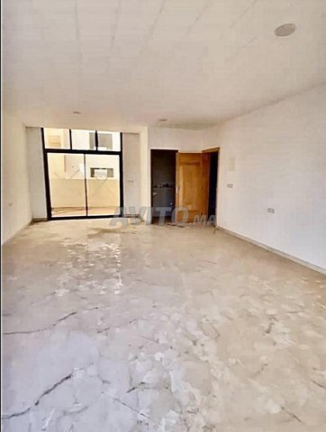 📍مكتب رائع للكراء 