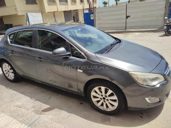 Opel Astra Diesel Manuelle 2012 à El Jadida
