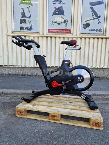 Vélo pro tomahawk ic7 pour salle de sport