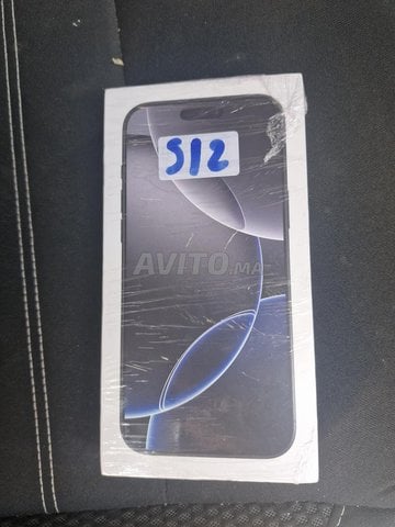 iphone pro max 16 neuf black titanium 512 GB
