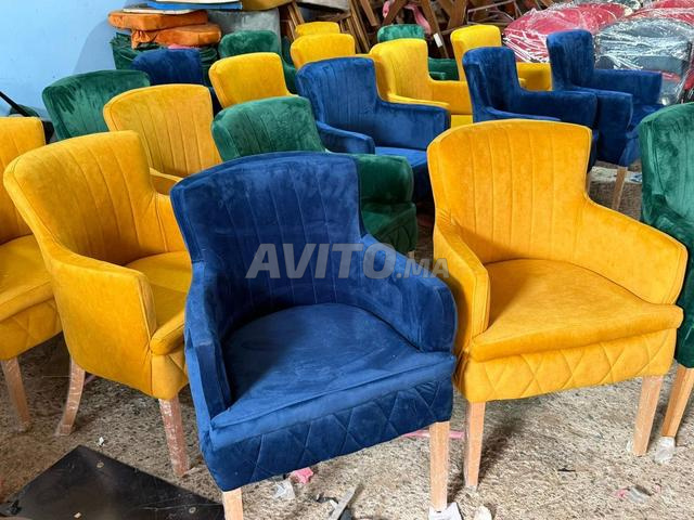 كراسي وطاولات للمقاهي في المغرب