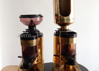 طاحنتين قهوة كهربائية بجوج بـ1500 درهم  