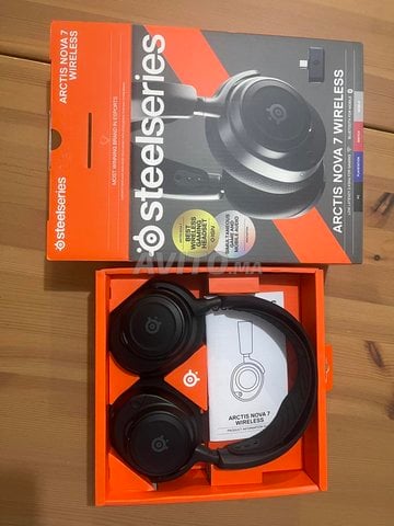 Casque sans fil PS5 / Xbox / PC Nova 7 steelseries