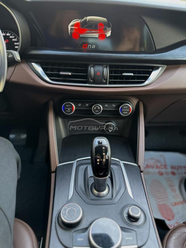 alpha romeo stelvio