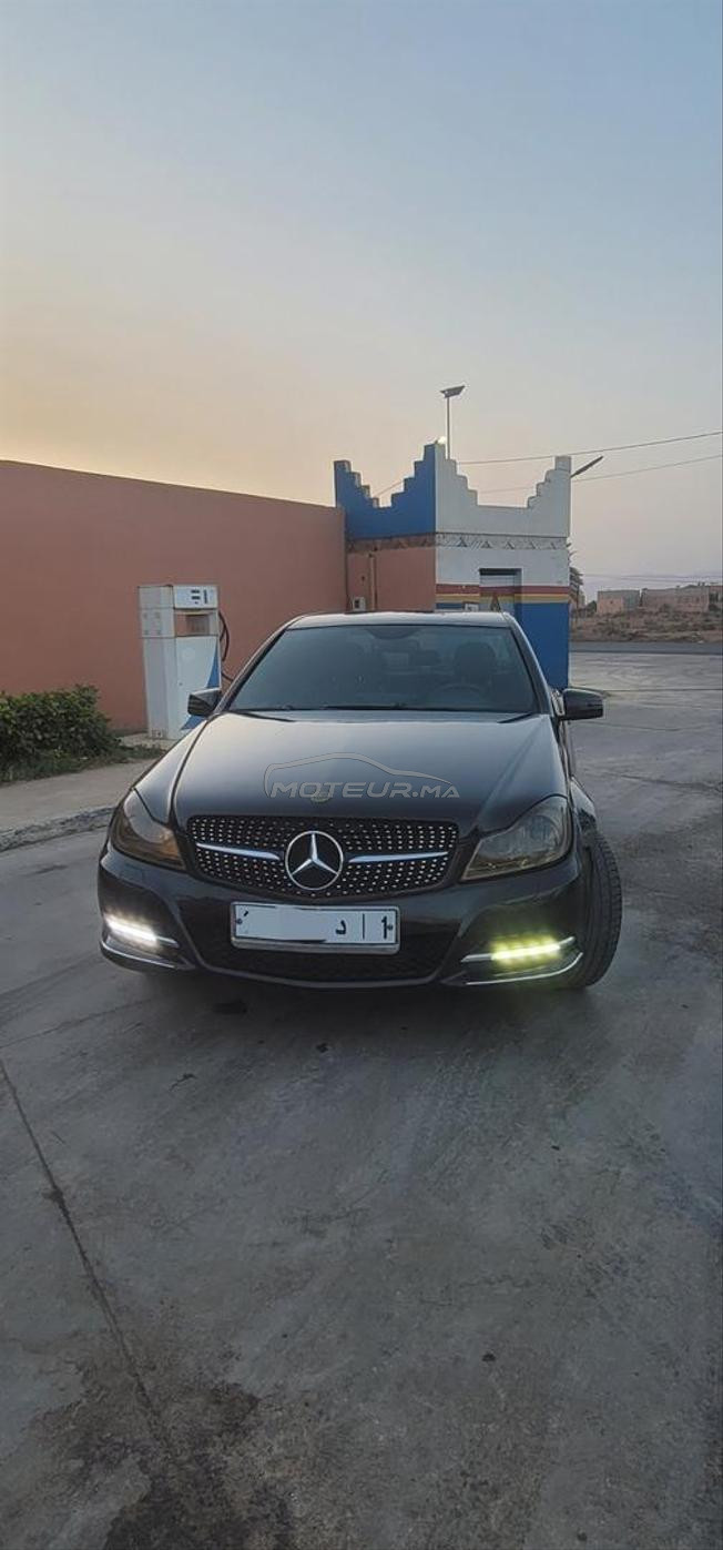 Mercedes-Benz  c 220