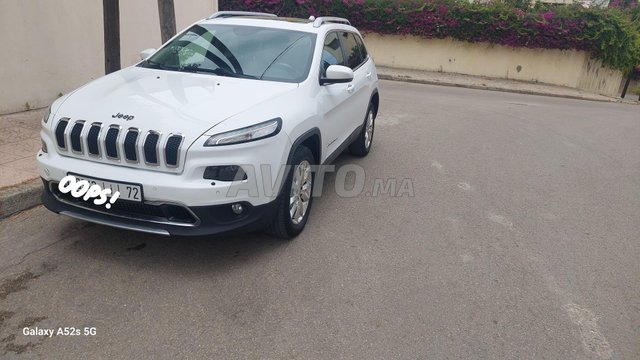 JEEP CHEROKEE 8 CV