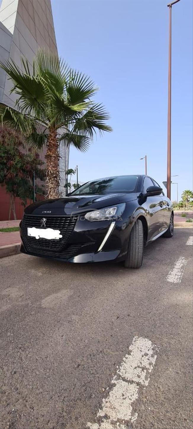 بيع سيارة مستعملة بيجو 208 