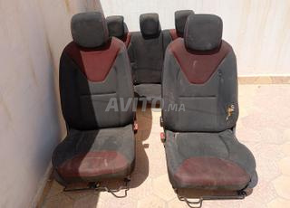 كرسي نقي original نتاع clio 4