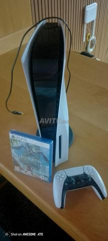 PS 5 standard avec jeux  - 2