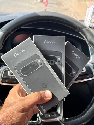 PIXEL 9  PRO NEUF 