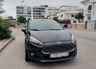 Ford fiesta modèle 2014 possibilité de reprise