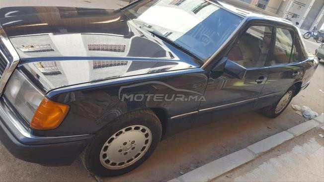 Mercedes-Benz 230 Essence Automatique 1989 à Nador