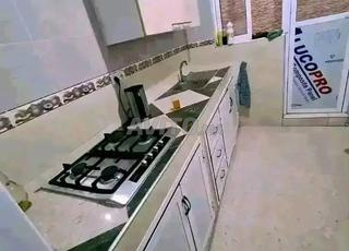 Appartement avec climatisation à louer quotidiennement au centre de Marrakech