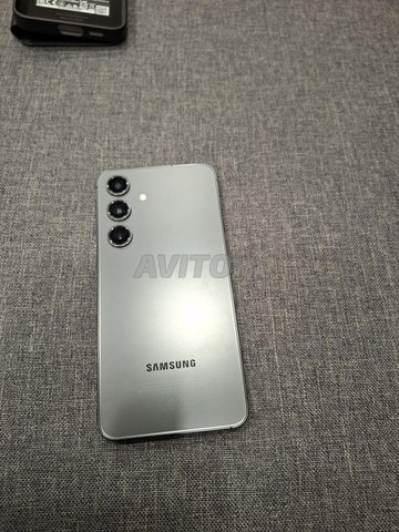 Samsung galaxy s24