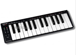 MIDI USB NEKTARE  SE 25