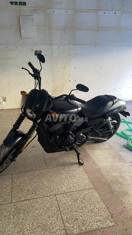 Harley street 750 - 2
