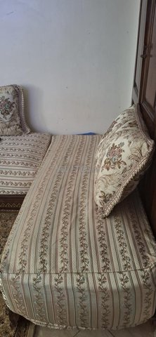 Petit salon complet a vendre