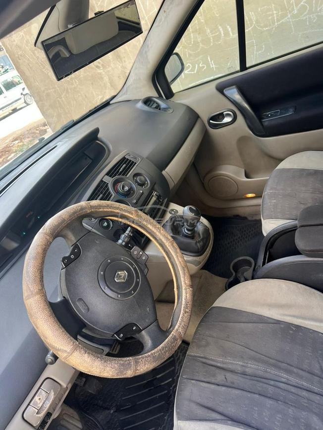 Renault Scenic Diesel Manuelle 2006 à Rabat