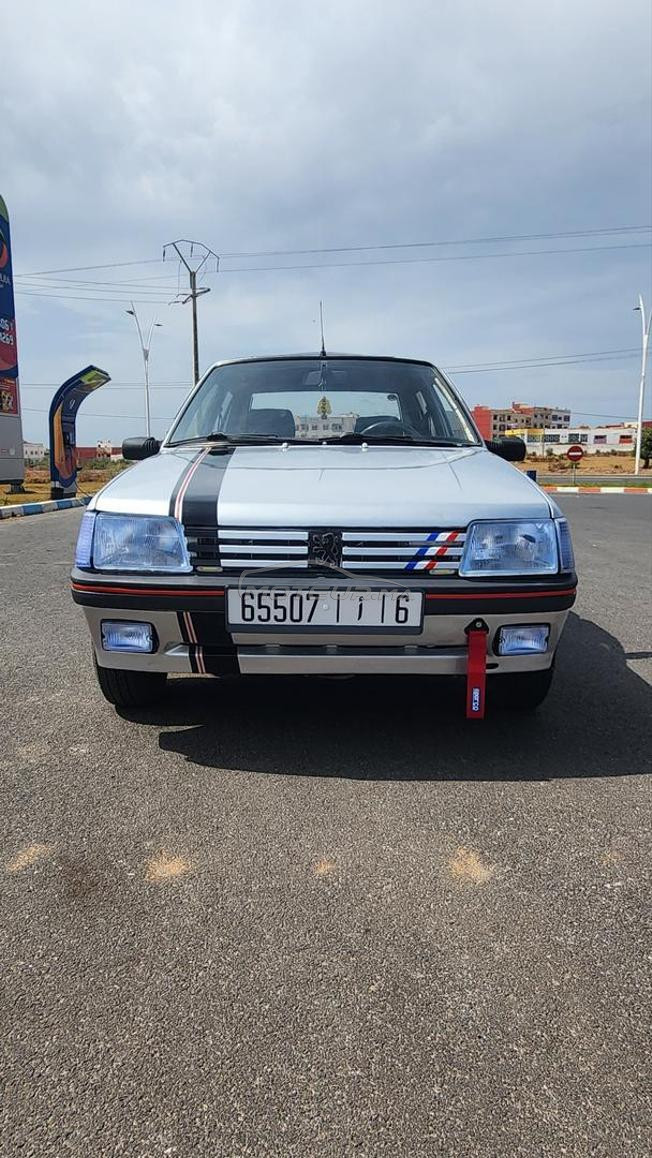 Peugeot 205 Diesel Manuelle 1988 à Azemmour