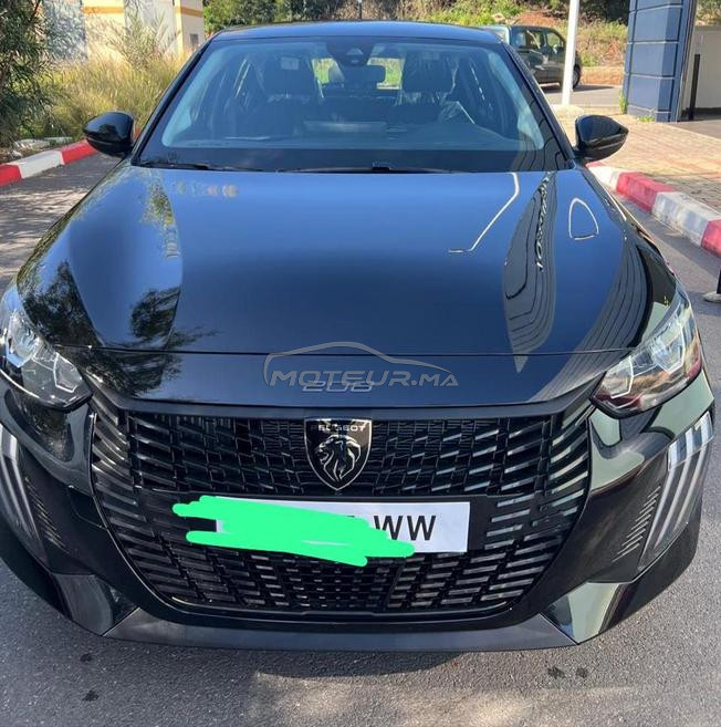 Peugeot 208 Diesel Manuelle 2025 à Sidi Kacem