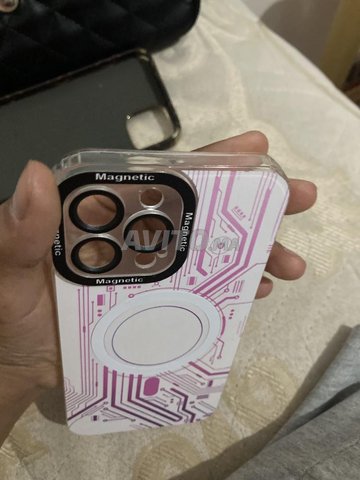 pochet iphone 13 pro max et pochet iphone 14 plus