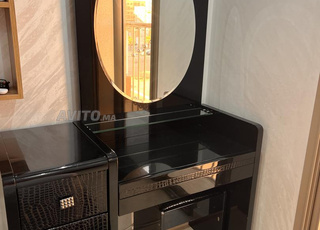 chambre à coucher avec matelas