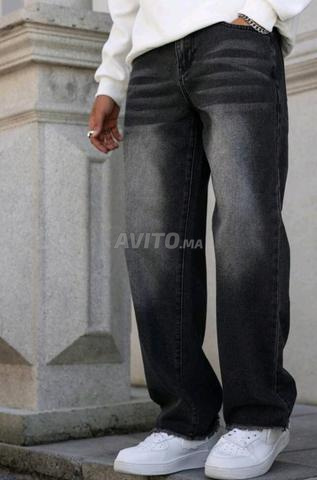  pantalon oversized tous neuf la taille m