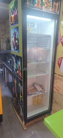 Frigo vitrine vertical pour commerce