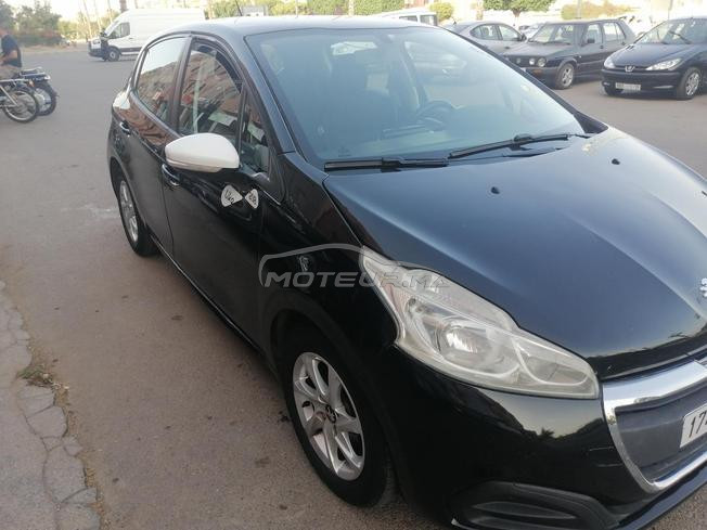 peugeot 208 tout option 