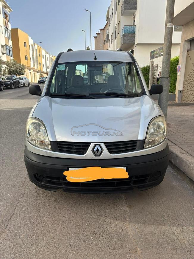 kangoo a vendre très bon état