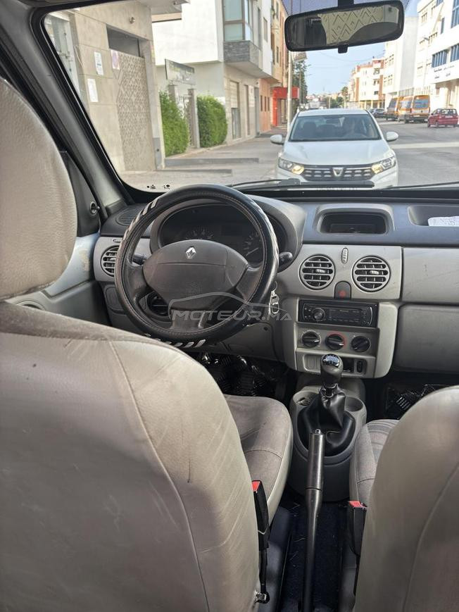 kangoo a vendre très bon état