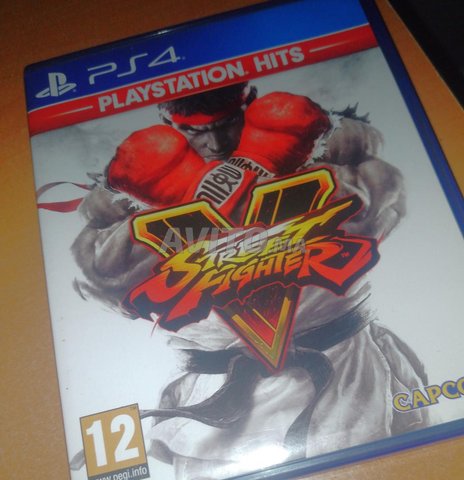 STREET FIGHTER V    PS4 