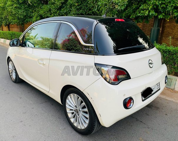 Opel Adam 