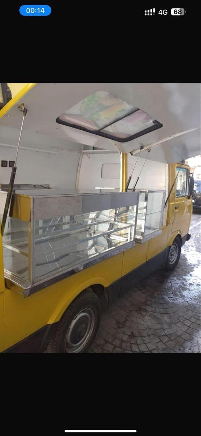 Volkswagen LT 28 à Tanger