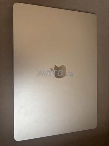  MacBook Air M2 15″ – 2023 - Comme neuf