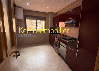 Joli appartement 2 chambres vide à vendre 