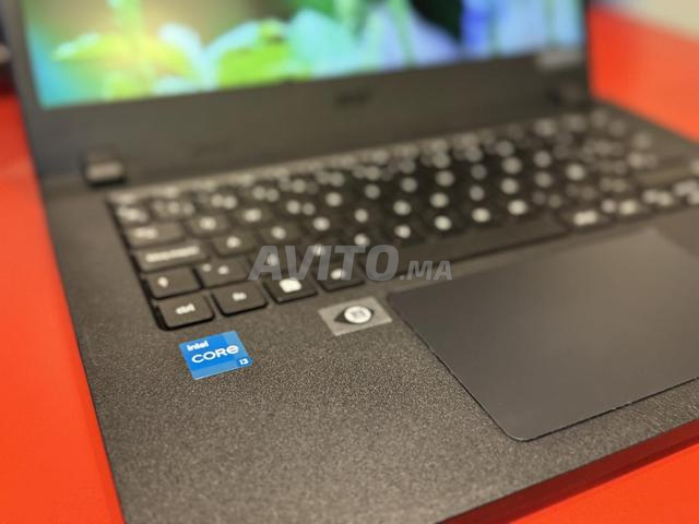 Acer TravelMate 12e génération ultraslim