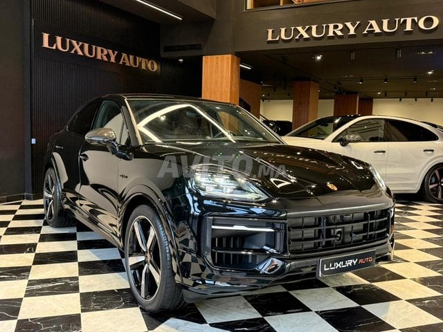 Porsche Cayenne Hybride Coupé(Importée neuve) 2025