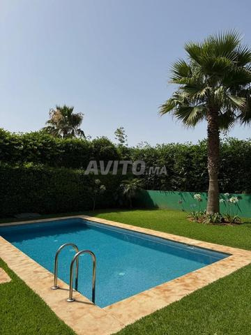 🏡 Villa à vendre ou à louer – Plage des Nations