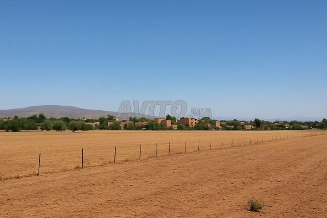 Terrain de 26 936 m² à Iselsski, Béni Mellal