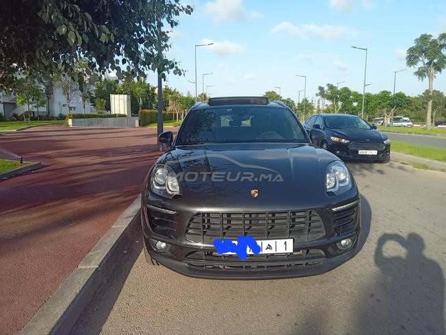 Porshe  macan s  1 ere main
