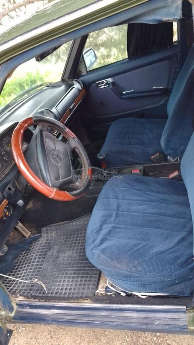 Mercedes-Benz 240 Diesel Manuelle 1982 à Nador