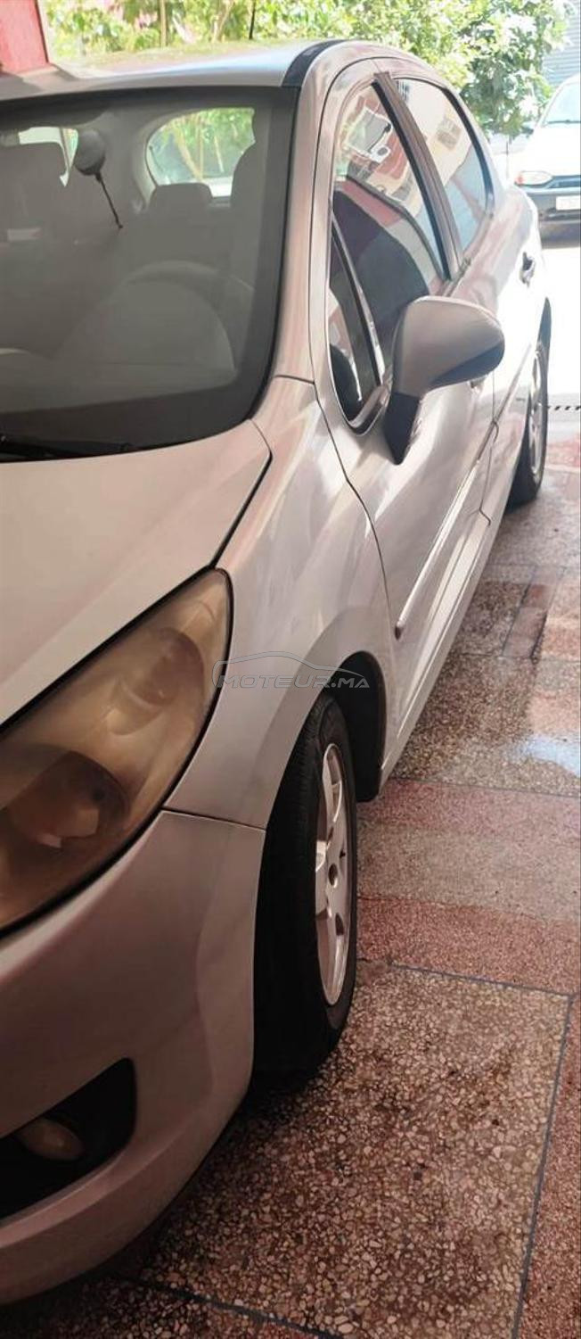Peugeot 207 Diesel Manuelle 2012 à Meknès