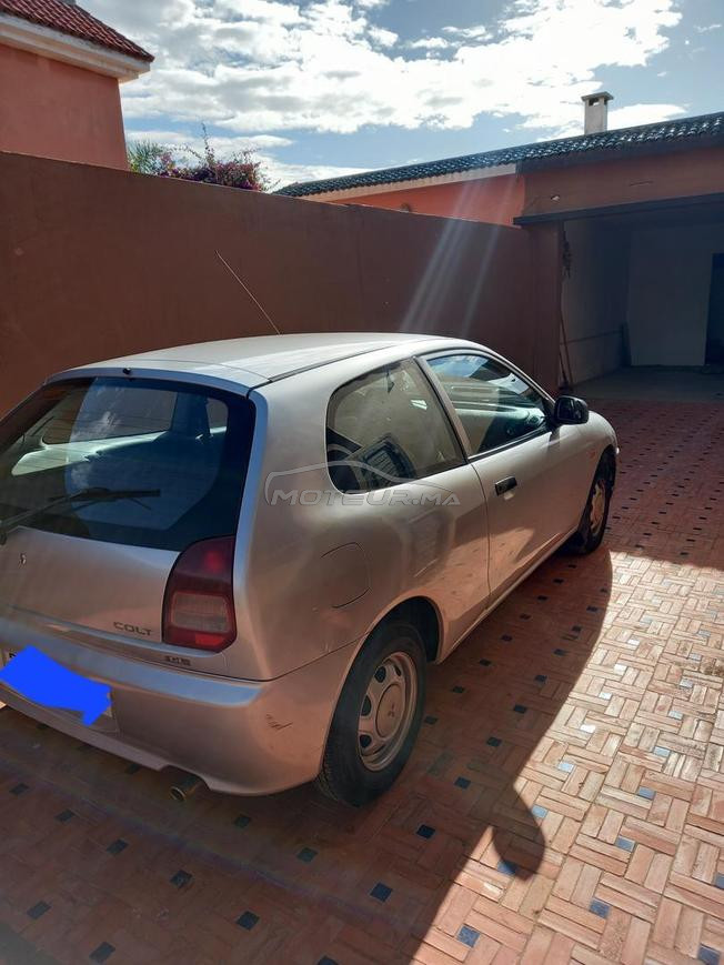 mitsubishi colt
