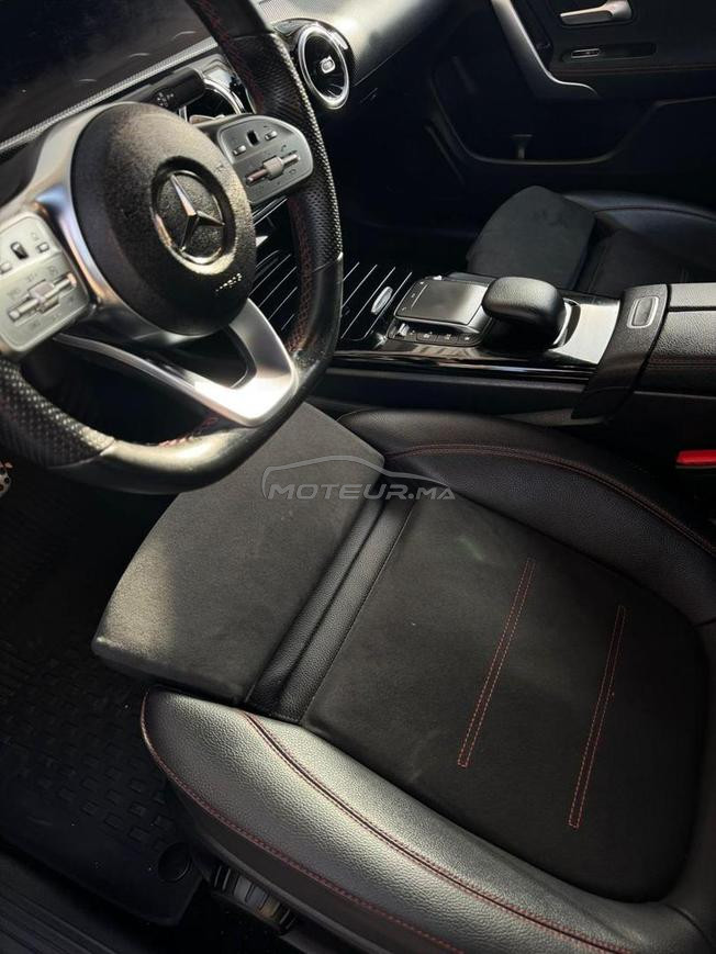 Mercedes Benz CLA 200d pack AMG