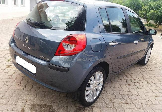 Renault Clio Essence Manuelle 2010 à Tétouan