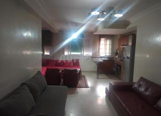 location studio meublé