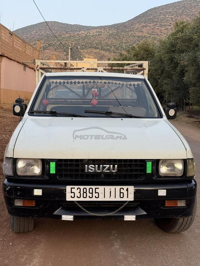 ISUZU PICKUP