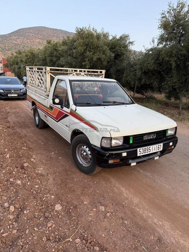 ISUZU PICKUP